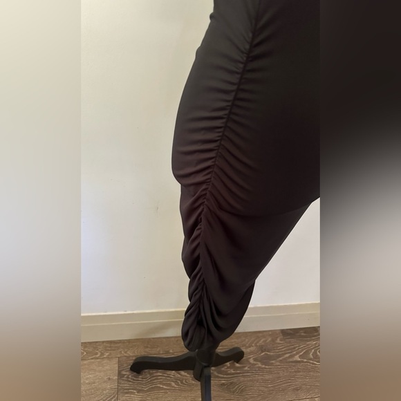 Lily Morgan black midi/mini body con dress, pleated/cinched sides SZ S - Picture 2 of 5